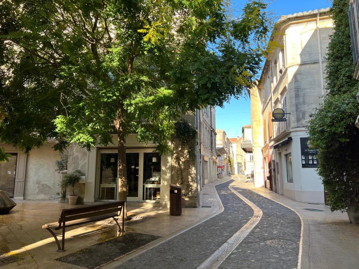 Le Regardeur Panzió Saint-Rémy-de-Provence Kültér fotó